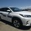 2017-toyota-highlander-image-2