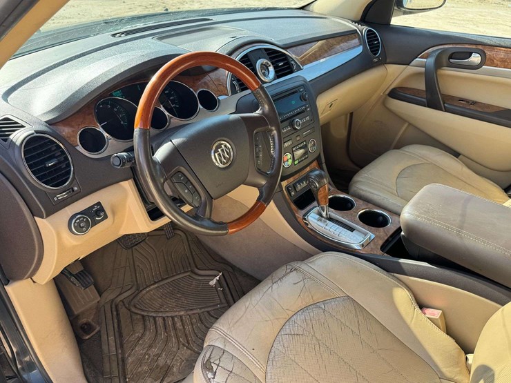 2012-buick-enclave-image-12