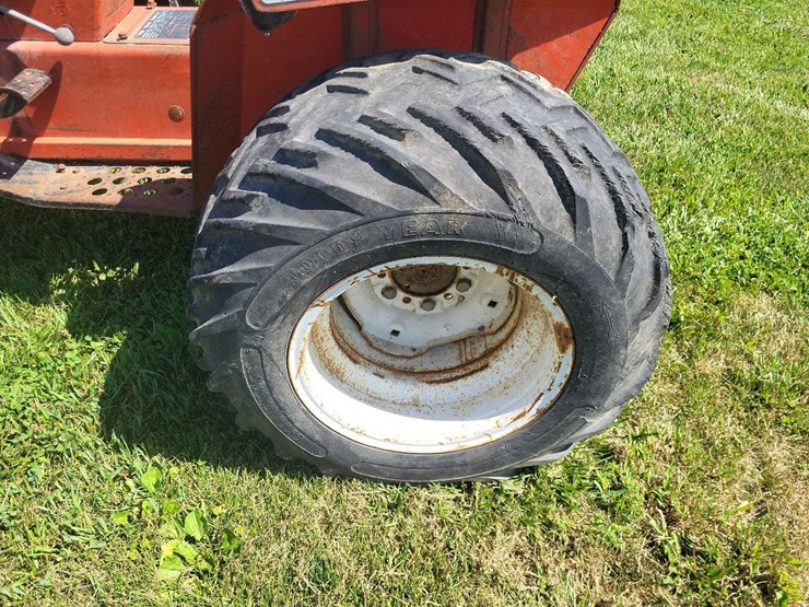simplicity-garden-tractor-w/engine-and-hydrostat-transmission---parts-image-14