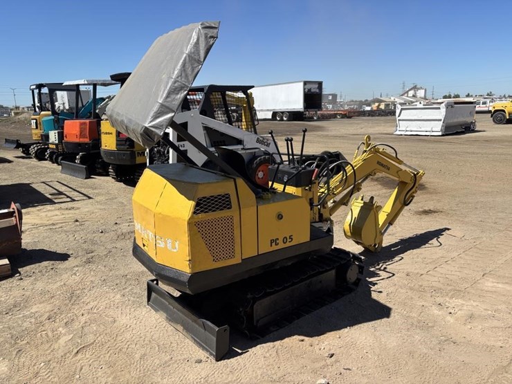 komatsu-pc05-5-image-3