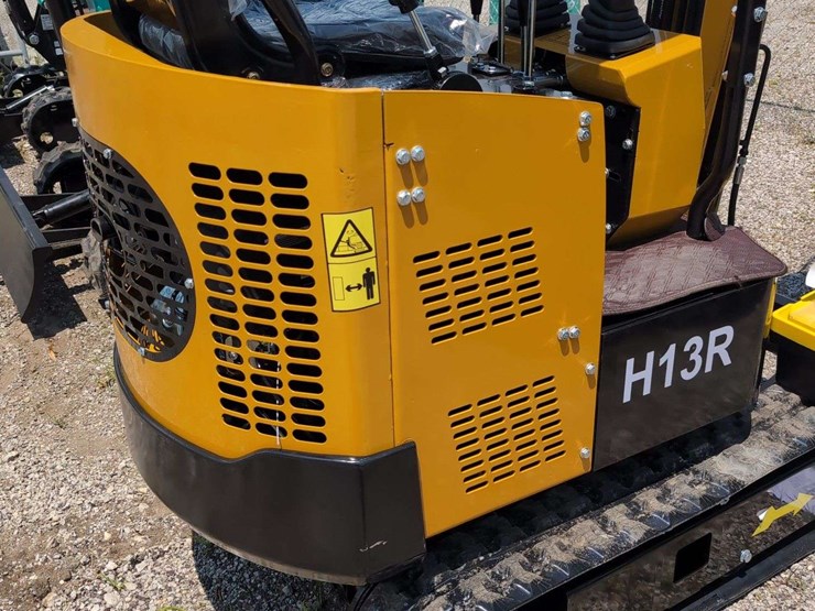 cfg-industries-mini-excavator---h13r-image-7