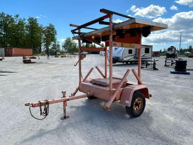 tow-behind-sign-board-image-1