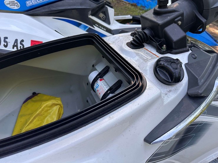 2007-sea-doo-gtx-4-tec-jet-ski,-2006-sea-doo-gtx-4-tec-jet-ski,-w/2017-triton-dual-ski-trailer-image-122