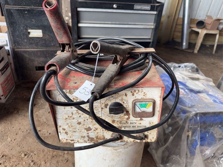 heavy-duty-battery-charger-and-booster-model-141-31-image-1