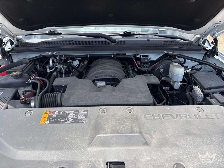 2019-chevrolet-tahoe-image-8