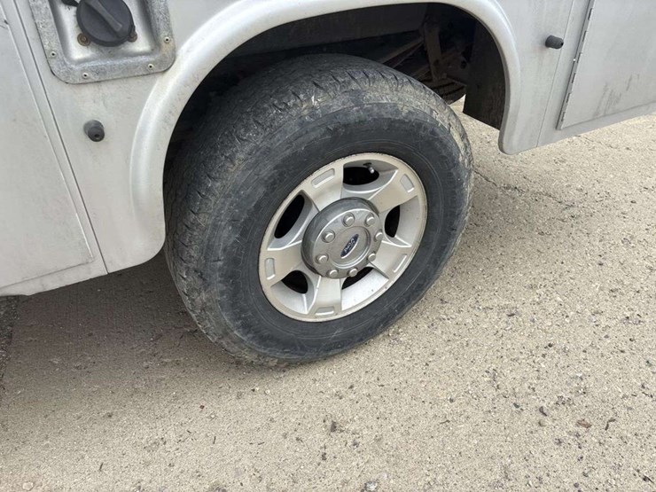 2016-ford-f250-image-9