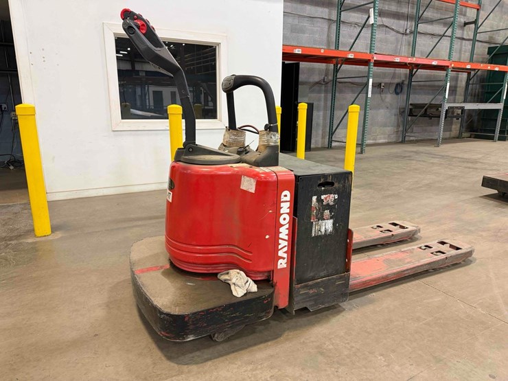 electric-pallet-jack-image-5