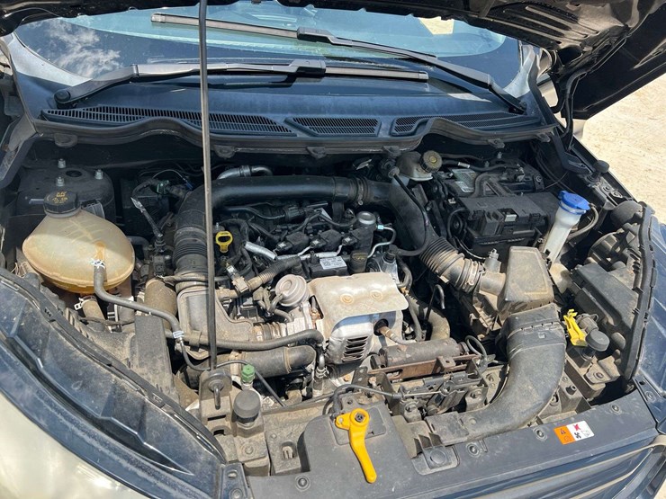 2019-ford-ecosport-4-door-suv-(126,422-miles)-image-7