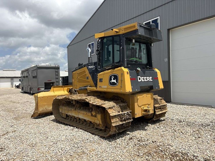 deere-700l-image-3