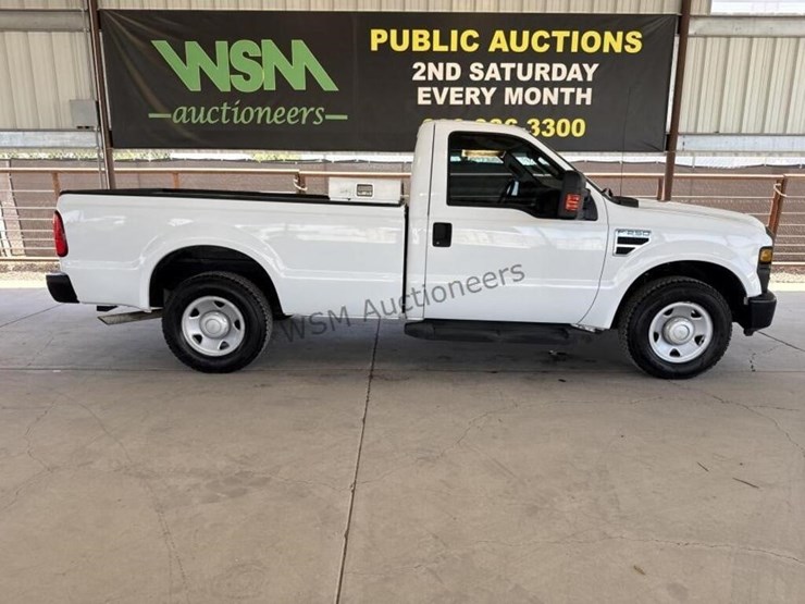 2008-ford-f250-image-1