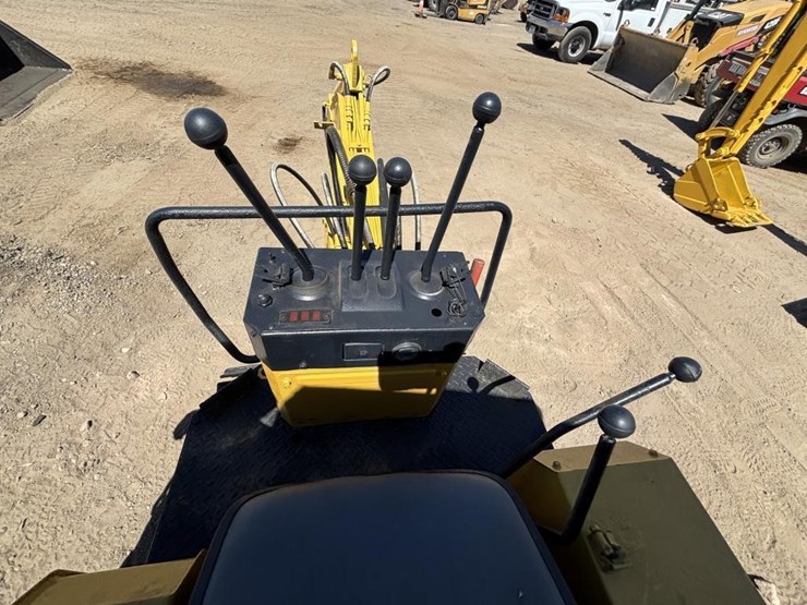 komatsu-pc05-5-image-17