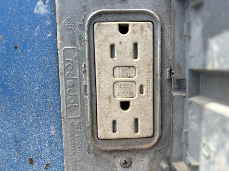 2002-genie-s60-image-15