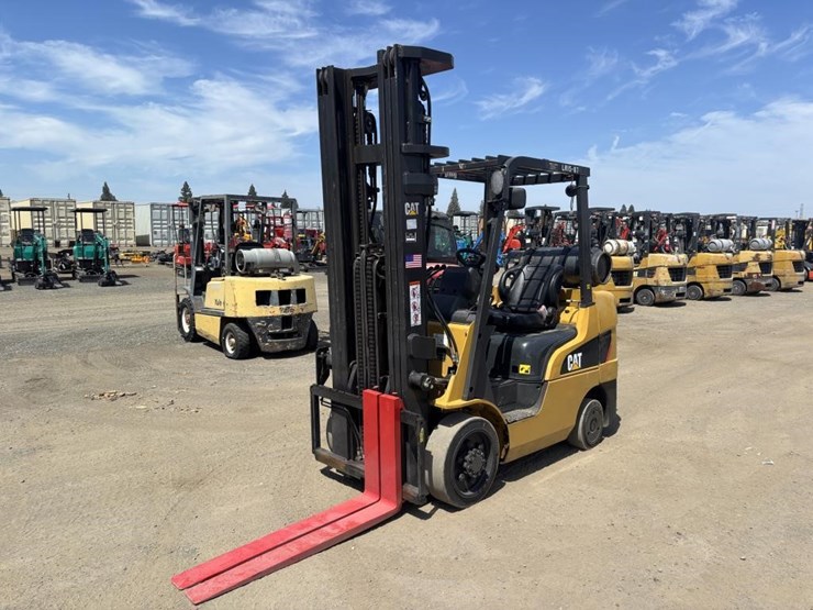 2015-caterpillar-2c6500-image-1