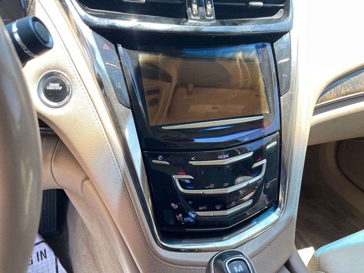 2014-cadillac-cts-4-door-sedan-(125,273-miles)-image-13