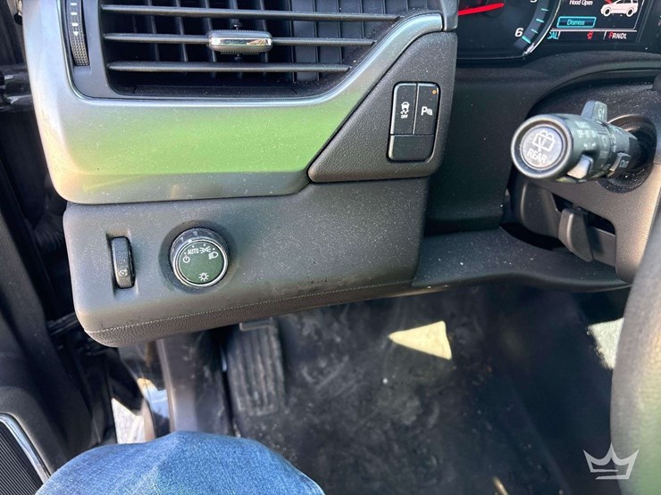 2018-chevrolet-tahoe-image-13