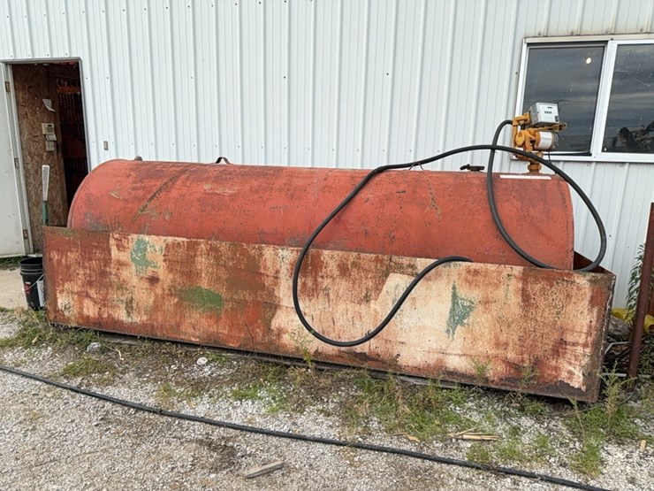 1000-gal-fuel-tank-image-1