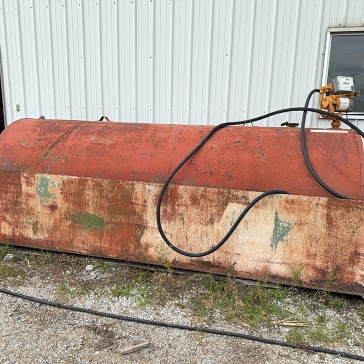 1000 Gal Fuel Tank