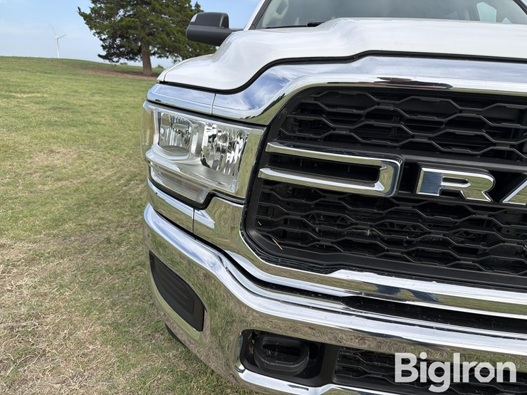 2019-ram-3500-hd-image-10