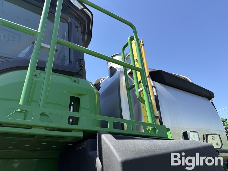 2024-john-deere-412r-image-19