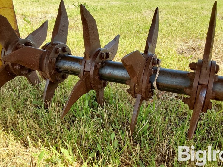 aeroway-15'-pasture-aerator-image-18