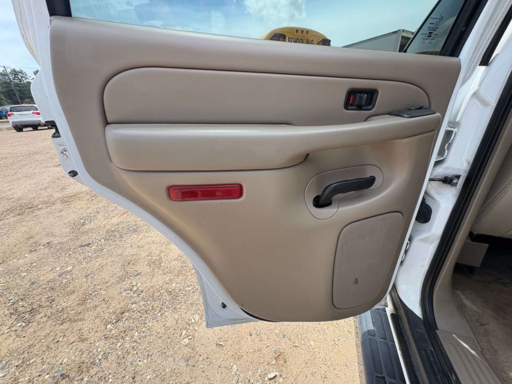 2006-gmc-yukon-image-14