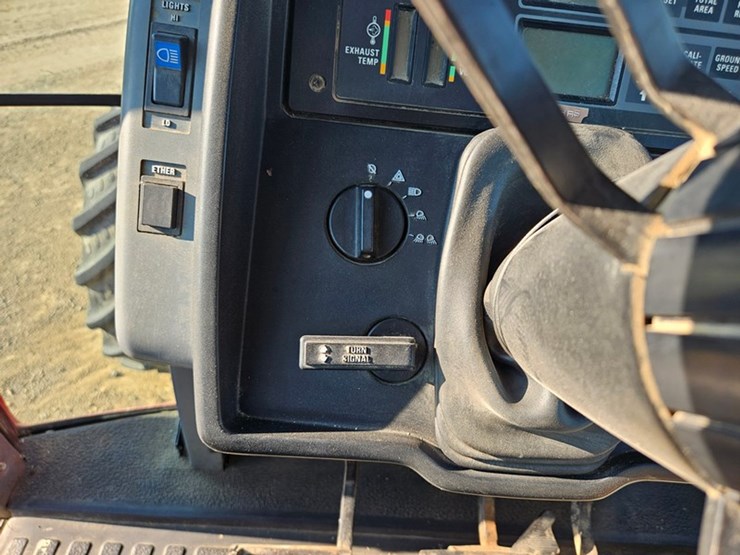 case-ih-7130-image-32