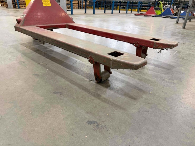 manual-pallet-jack-image-4