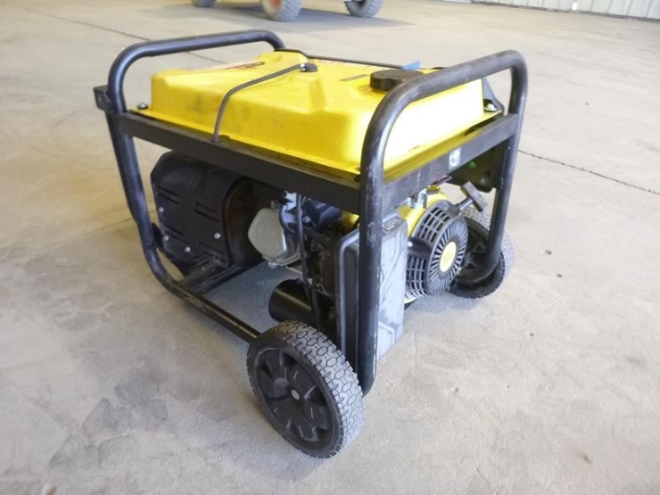 champion-gas-powered-generator-image-3