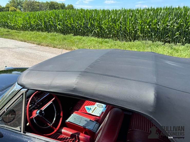 run-#95.1---1963-ford-falcon-futura-convertible-image-10