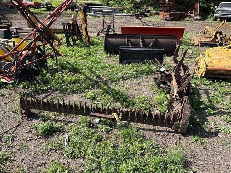 ih-sickle-mower-image-1