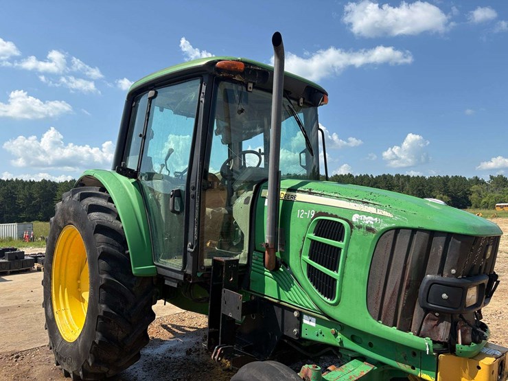 john-deere-6330-image-3