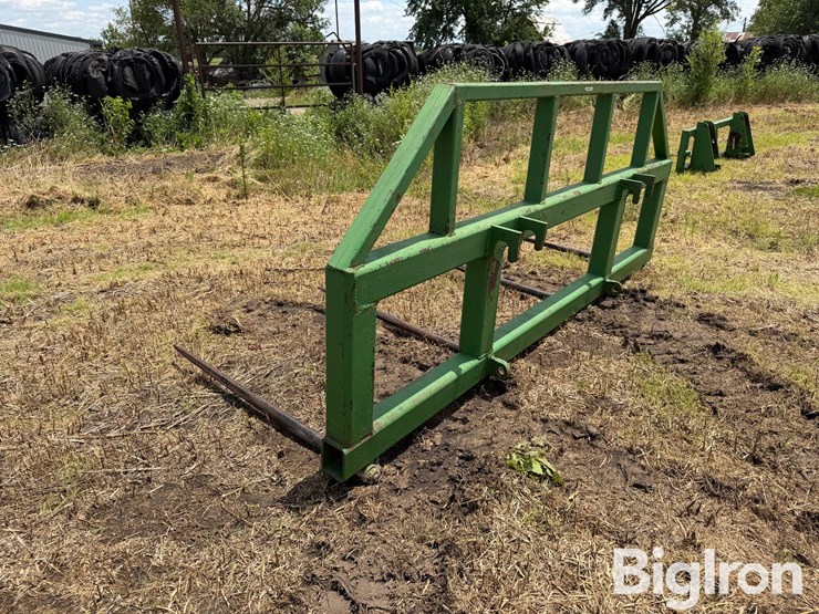 loader-bale-spears-image-7