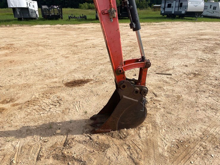 2014-kubota-kx040-4-image-23