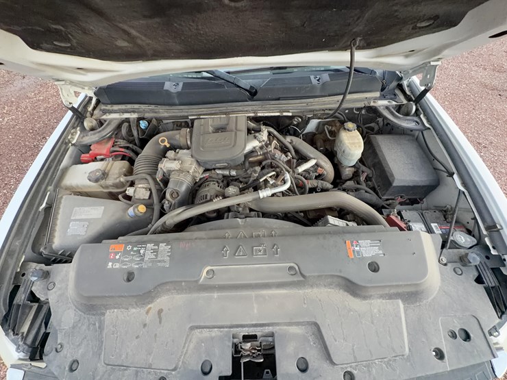 2011-chevrolet-silverado-2500-image-14