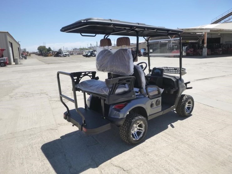 electric-golf-cart-image-3