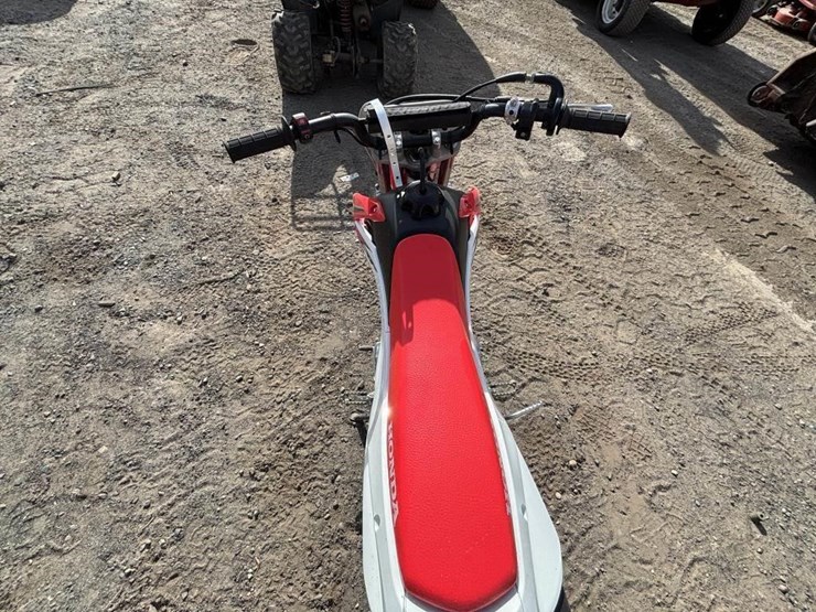 2016-honda-crf110-dirt-bike-image-9