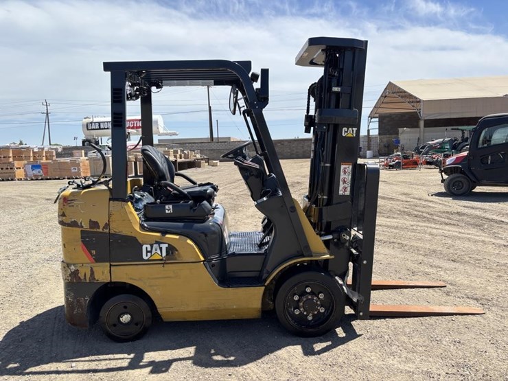 2020-caterpillar-2c6000-image-7