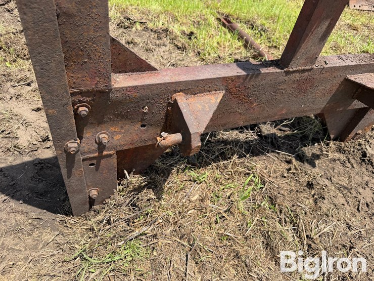 shop-built-3-pt-bale-fork-image-13