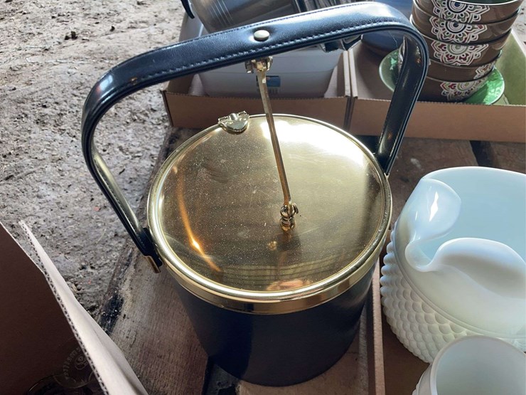 barware-collection-including-ice-bucket,-milk-glass,-and-assorted-drink-stirrers-image-3