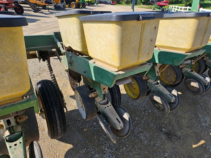 john-deere-7000-image-27