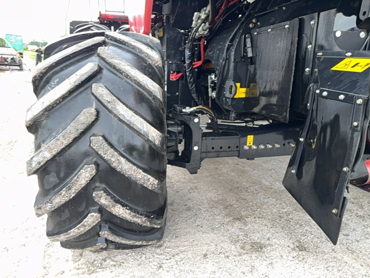 2022-case-ih-8250-image-22