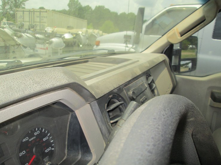2008-ford-f250-image-31