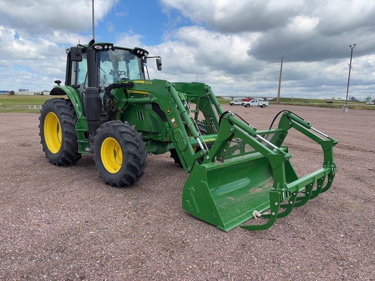 2023-john-deere-6130m-image-4
