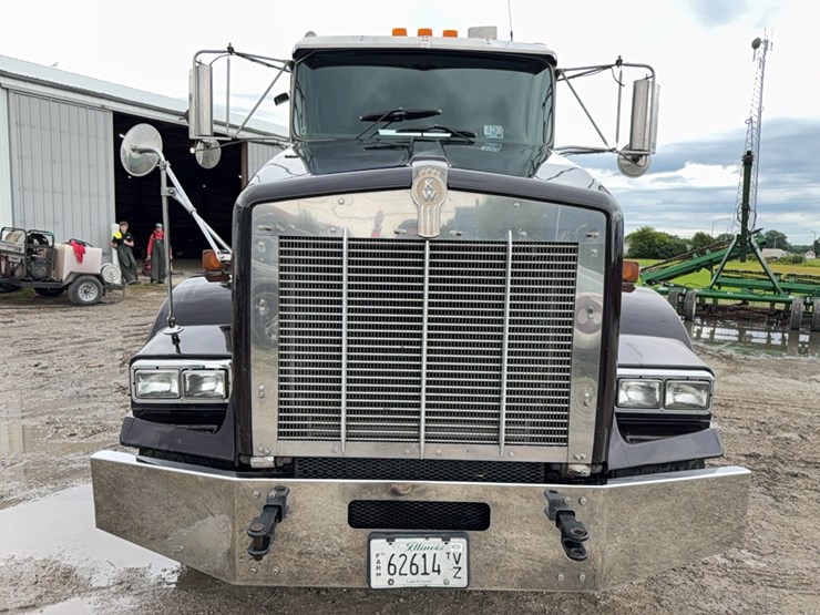 1999-kenworth-t800-image-50