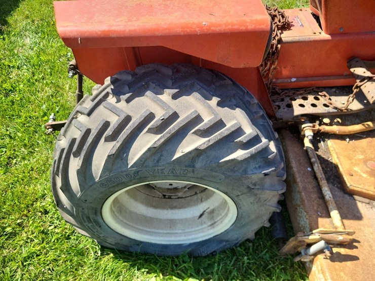 allis-chalmers-620-garden-tractor-w/mower-deck-image-18