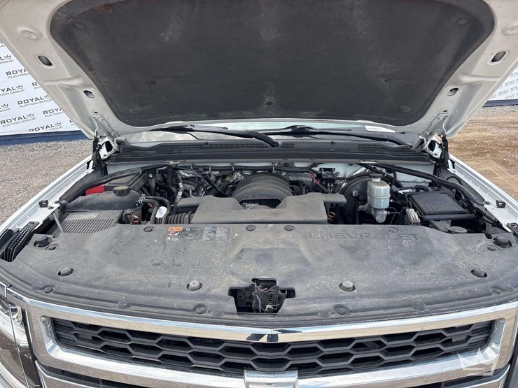 2015-chevrolet-tahoe-image-7