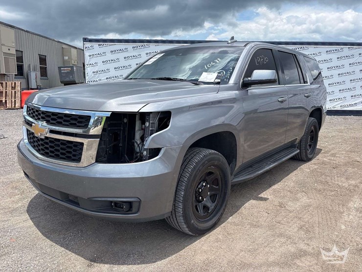 2018-chevrolet-tahoe-image-1