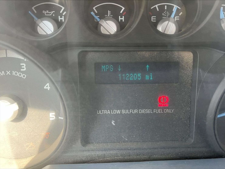 2012-ford-f750-image-5