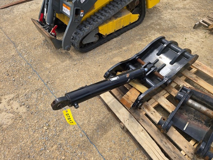 kubota-kx080-image-3
