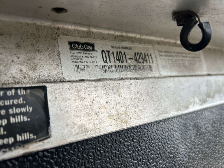 2014-club-car-turf-2-image-26